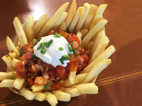 Here Are 5 Things You Must Try At The Belgian Fries Company | So Delhi