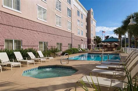 Discount Coupon for Embassy Suites Hotel Destin Miramar Beach in Destin, Florida - Save Money!