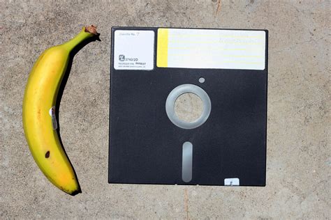 8-inch floppy disk : geek