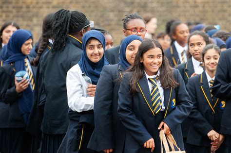 Connaught School for Girls | Ofsted Report