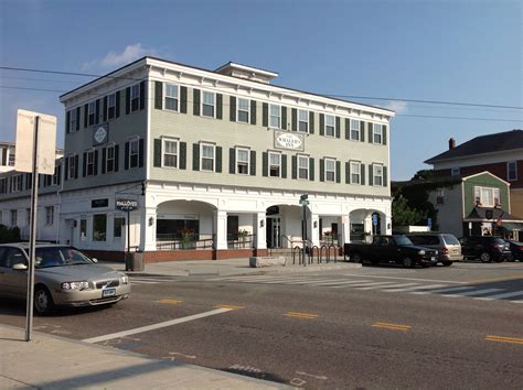 The Whaler's Inn, clean and comfy with balconies in the back. | Harbor ...