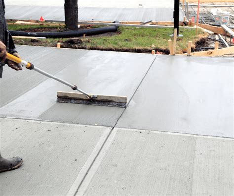 Your Ultimate Guide To Completing A DIY Concrete Overlay Project | Wylie Concrete Kings