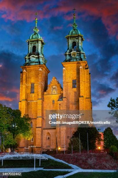 53 Gniezno Cathedral Stock Photos, High-Res Pictures, and Images ...