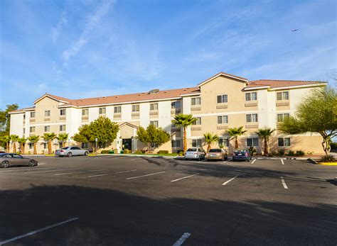 Siegel Select Flamingo | Extended Stay Living in Las Vegas : Siegel Select