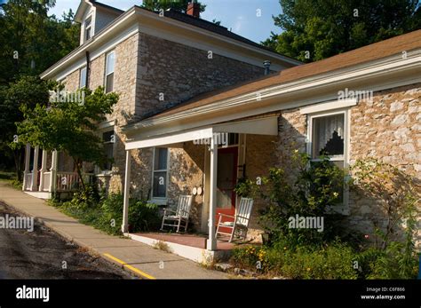 Historic home in the village of Elsah, Illinois Stock Photo - Alamy