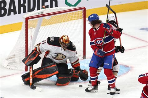 Trevor Zegras' spectacular goal highlights Ducks' win over Habs