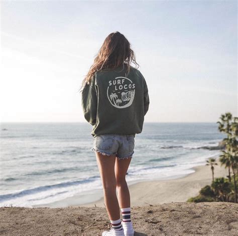 Surf Locos in 2020 | Surf girl style, Surfer girl outfits, Surfer outfit