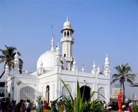 The Sufi Of Mumbai: Haji Ali Dargah