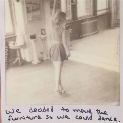 TAYLOR SWIFT – 1989 Album Polaroids – HawtCelebs