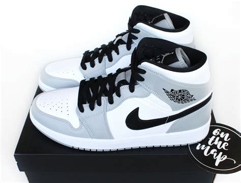 Nike Air Jordan 1 Retro Mid Smoke Grey OG White Black UK 3 9 US 3.5 10 ...