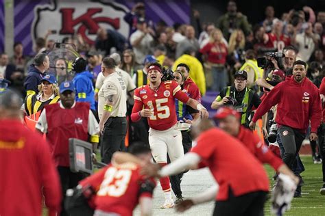 'Dynasty': Mahomes & Chiefs D edge 49ers in Super Bowl, seize gritty OT ...