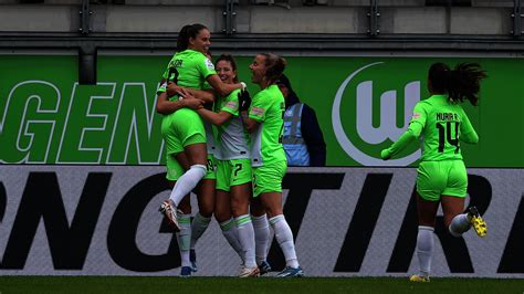 VfL Women prepare for last away game of 2023 | VfL Wolfsburg