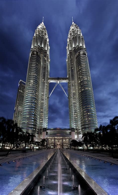 The tallest twins on Earth, Petronas Towers | Cultural Travel Guide