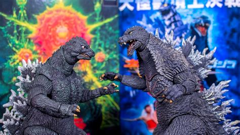 NECA Godzilla 1989 and 2003 Reviews - YouTube