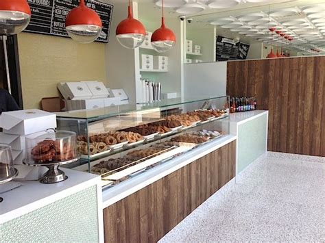 donut shop design - Google Search | Bakery interior, Cafe design, Shop interior design