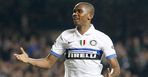 Samuel Eto'o celebrates scoring for Inter Milan against Chelsea. Stamford Bridge, London, March ...