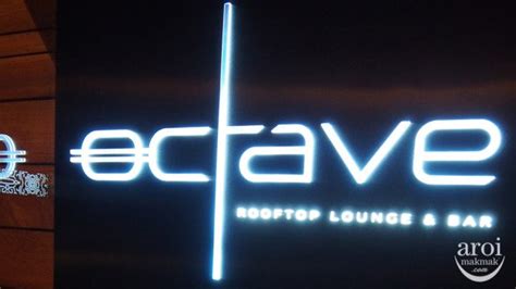 Octave Rooftop Lounge & Bar - AroiMakMak