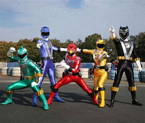 rate these outfits. power rangers rpm. me. 7/10 : r/powerrangers