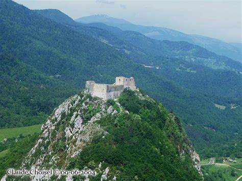 274 best Mountain Top Castles images on Pinterest | Castles, Chateaus and Forts