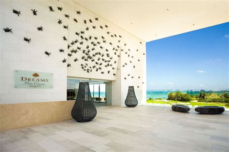 Dreams Vista Cancun Golf & Spa Resort - All Inclusive | Classic Vacations