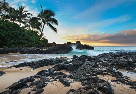 Secret Cove Sunrise | Sunrise from Maui's Pa'ako Beach (aka … | Flickr