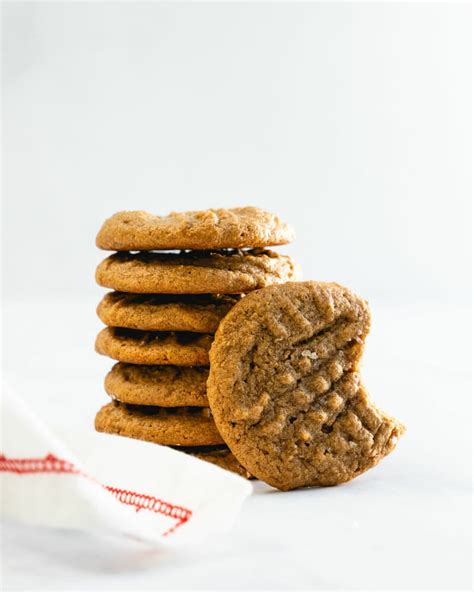 3 Ingredient Peanut Butter Cookies (So Easy!) – A Couple Cooks