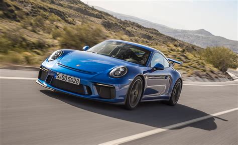 2018-porsche-911-gt3-first-drive-review-car-and-driver-photo-680377-s ...