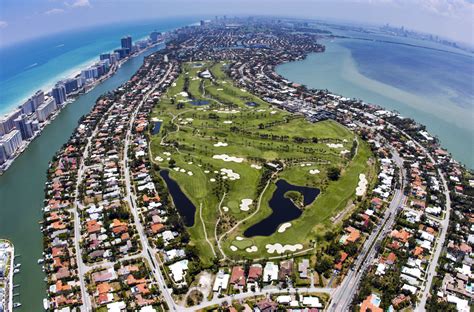 Explaining the Miami Scramble Golf Tournament Format