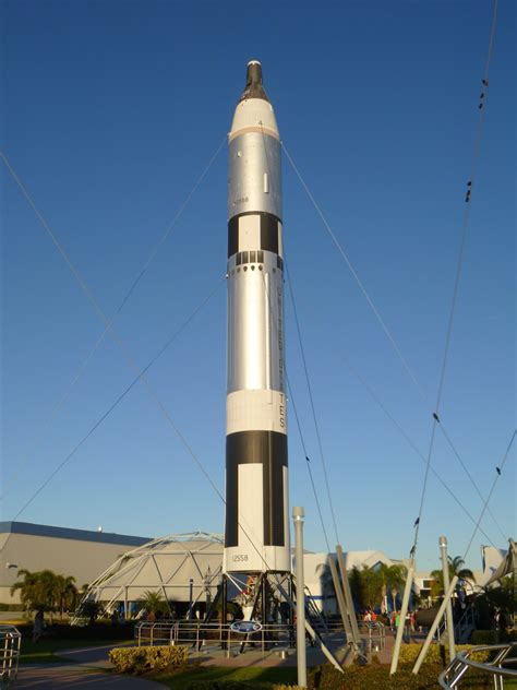 American Travel Journal: Kennedy Space Center - Rocket Garden