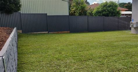 40m woodland grey colorbond fencing brisbane QLD Australia