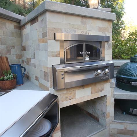 Alfresco 30-Inch Built-In Natural Gas Outdoor Pizza Oven Plus - AXE-PZA ...