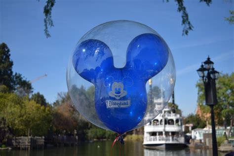 How to Reinflate your Disney Balloon - The Mouselets | Disney balloons ...