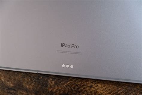 Apple iPad Pro (2022) review: bump the chip - The Verge