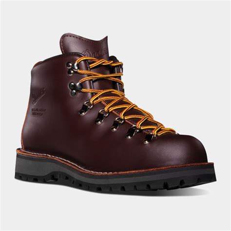 10 Best Vintage Style Hiking Boots Made for Modern Life | Field Mag