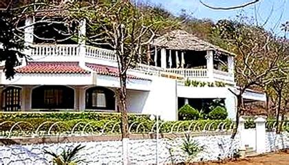 Kashid Beach Resort Alibaug - Discount Booking for Hotel Kashid Beach Resort Alibag