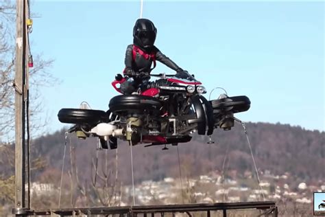 Lazareth's transforming, flying motorcycle demonstrates a stable hover