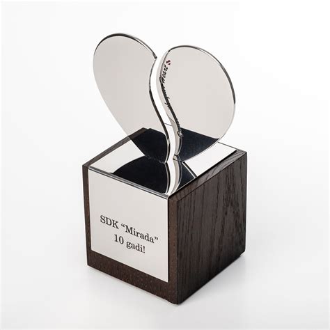 Silver Heart award – AWARDS & MEDAL STUDIO