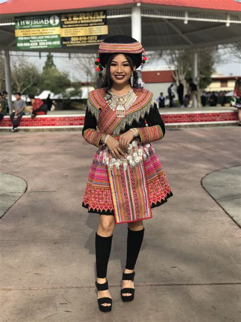 Pin by Mai Nyia on Hmong style | Hmong clothes, Coordinates outfits, Traditional outfits