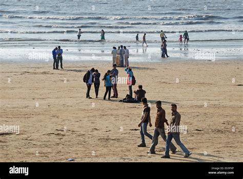 Juhu beach, Mumbai, india Stock Photo - Alamy