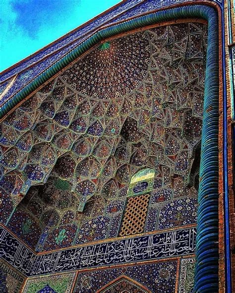 A visual tour through the mystical beauty of the Iranian architecture