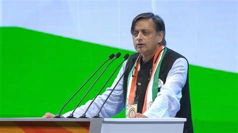 Shashi Tharoor Speech at the 84th Congress Plenary Session 2018 - YouTube