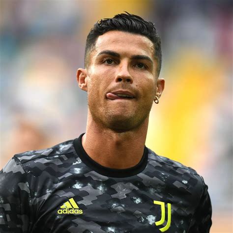 Cristiano Ronaldo Net Worth / Cristiano Ronaldo Net Worth Updated 2021 ...