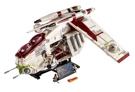 Every LEGO Star Wars set to get ondouble points before AT-AT