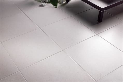 Floor Tiles Dark Colors / 2021 Tile Flooring Trends 25 Contemporary ...