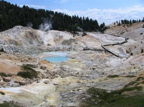 Bumpass Hell (Lassen Volcanic National Park) - 2019 All You Need to Know BEFORE You Go (with ...