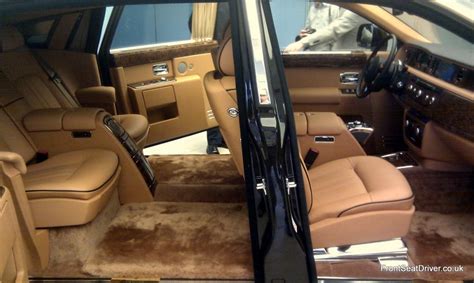 Rolls-Royce Phantom Series 2 2012 Interior – Front Seat Driver