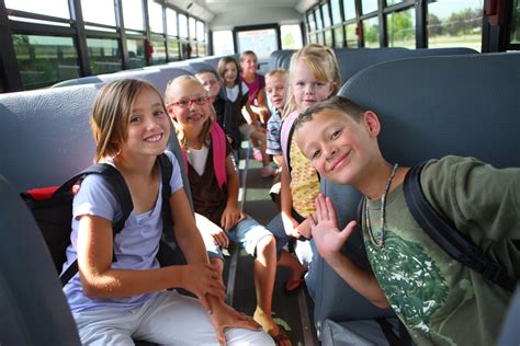 Iowa to Require Seat Belts on School Buses - Supporting Education