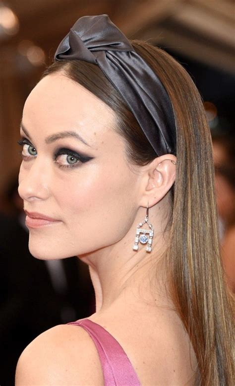 Met Gala | Olivia wilde, Hair scarf styles, Scarf hairstyles