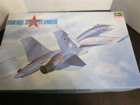 HASEGAWA 3400 1/72 Sukhoi Su-27 Flanker Model Kit Year 1990 Open Box ...