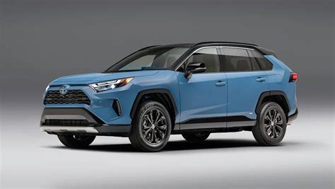 Australia's favourite SUV now costs more to buy! 2022 Toyota RAV4 up in ...